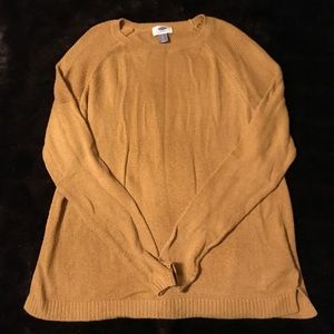 Old navy sweater💛